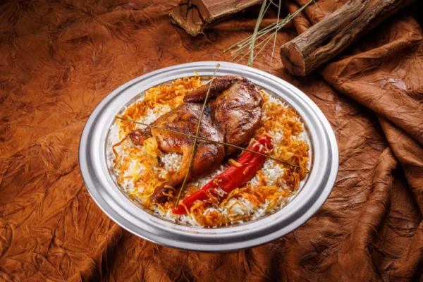 نص دجاج مدخن أرز مزة ابيض