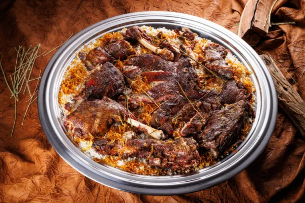 نص ذبيحة تيس حنيذ مدخن